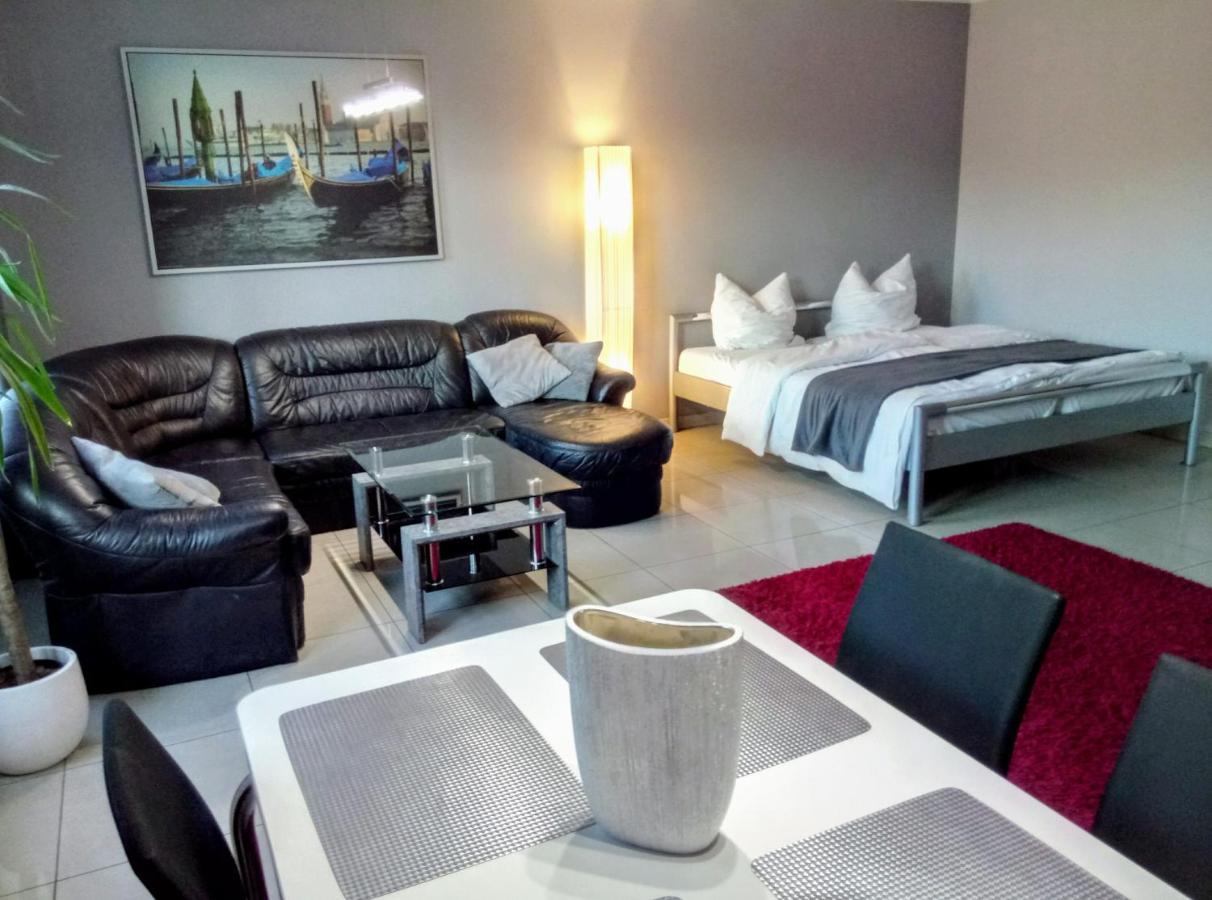 Apartamenty Krzywe Okna Zielona Góra Eksteriør billede